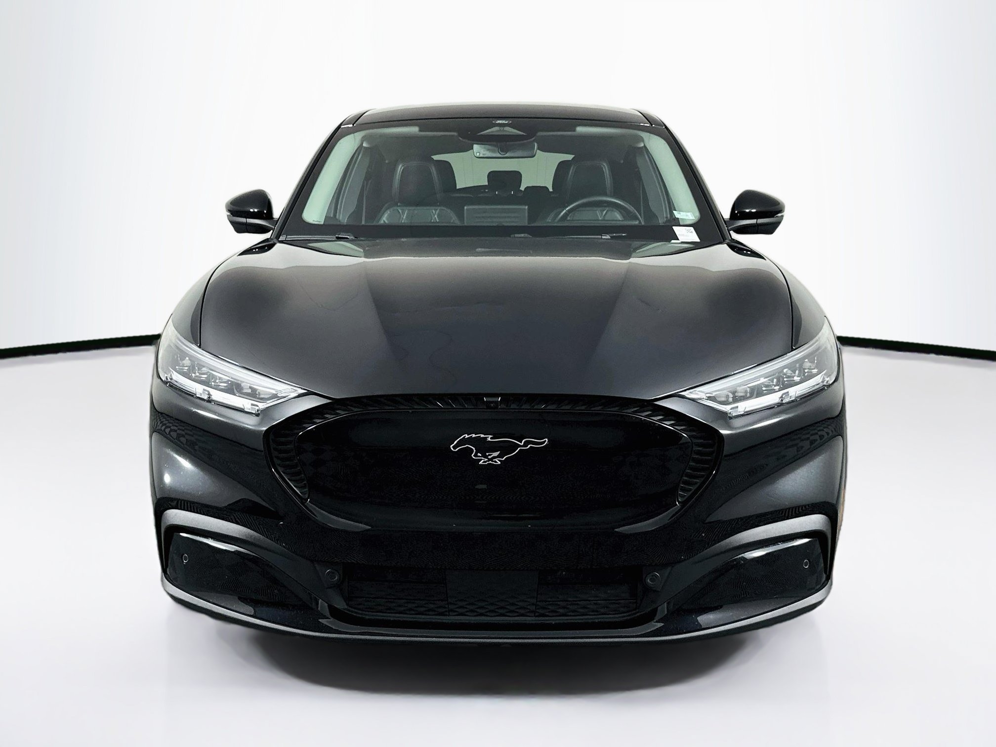 Used 2023 Ford Mustang Mach-E Select RWD image 2