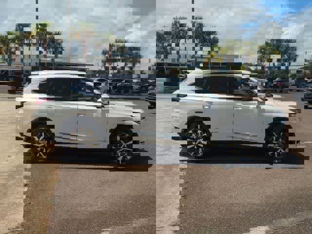 Certified 2026 Acura MDX FWD w/ Technology Package image 9