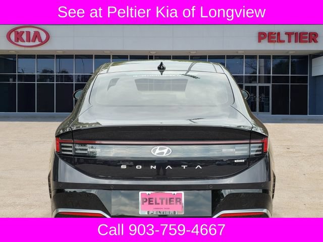 Used 2025 Hyundai Sonata Limited FWD image 5