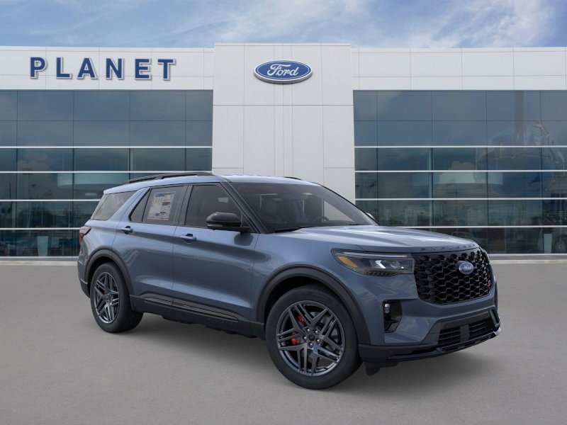 New 2026 Ford Explorer ST RWD image 9