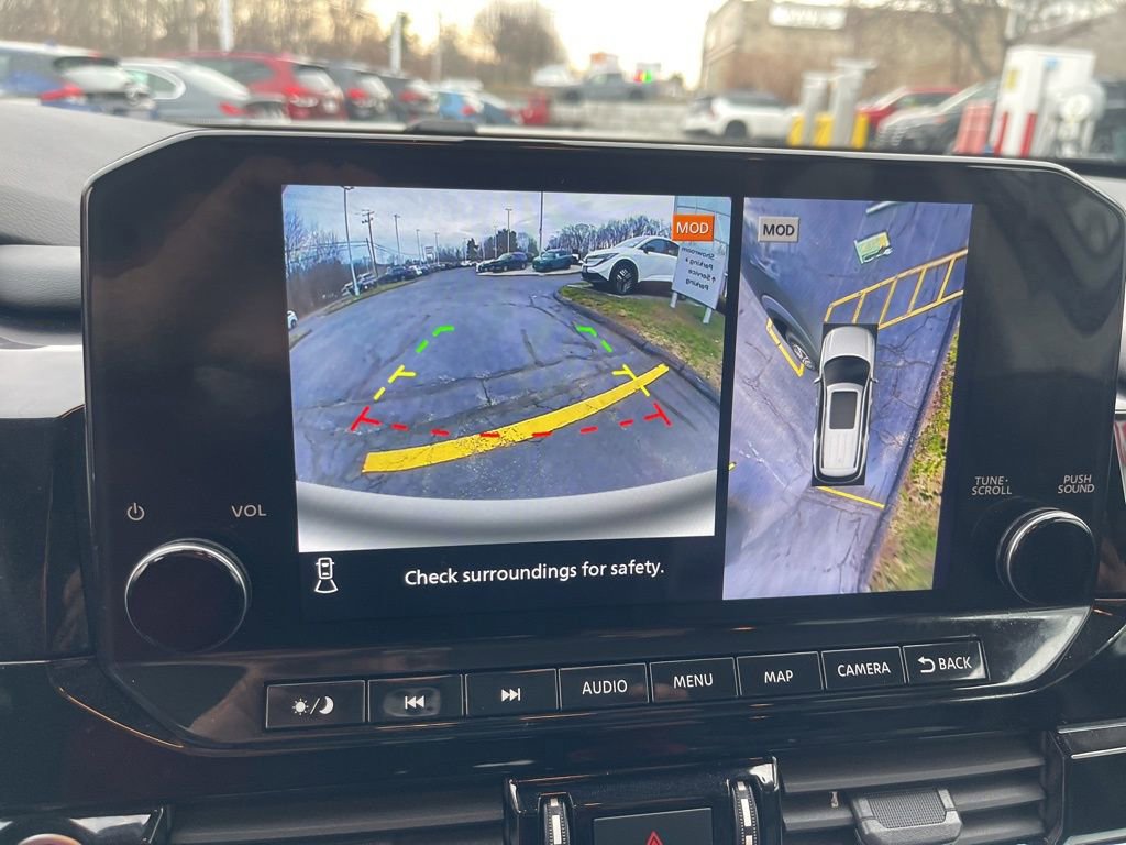 Certified 2023 Nissan Pathfinder SL image 13