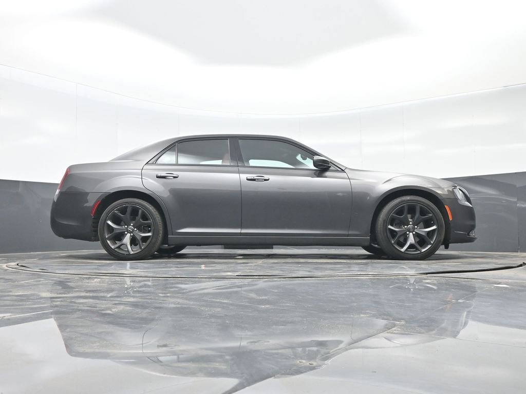 Used 2020 Chrysler 300 S w/ Red S Appearance Package image 40