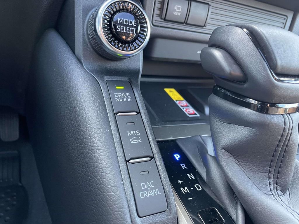 New 2026 Toyota Land Cruiser image 43