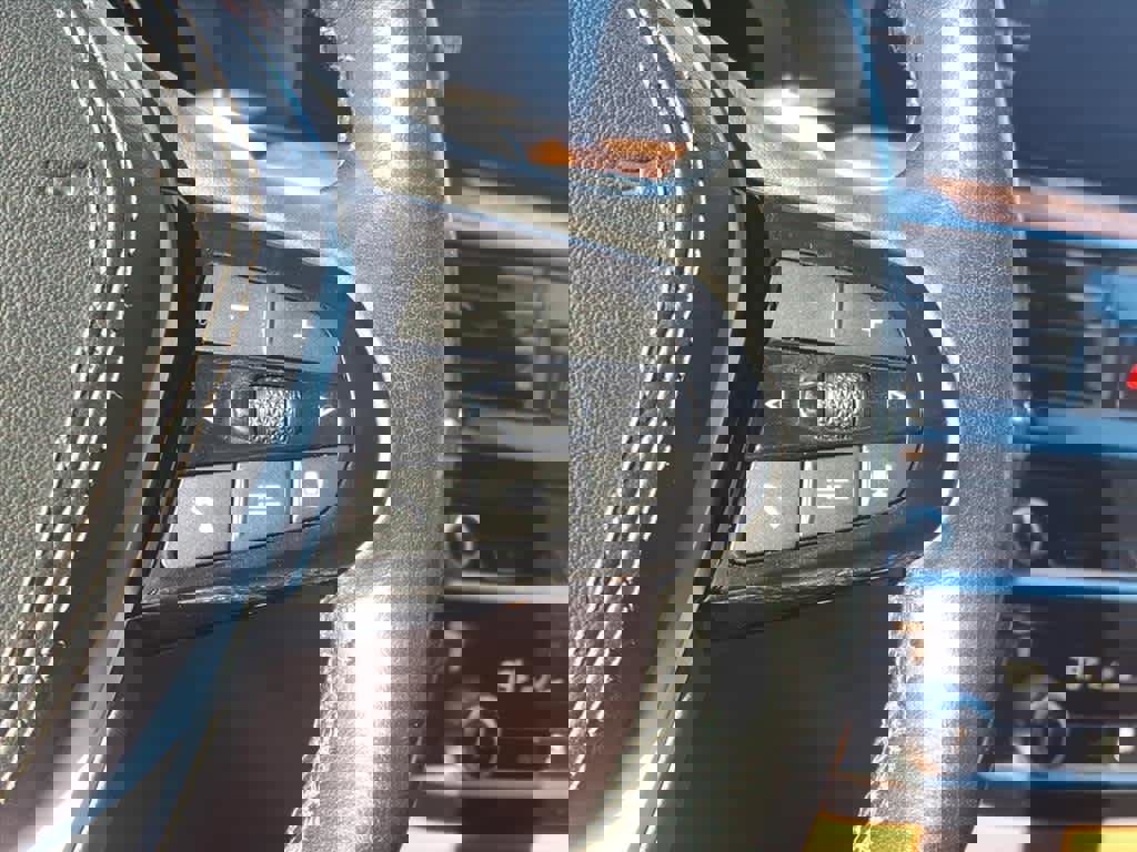 Used 2020 BMW 540i xDrive w/ Executive Package image 23