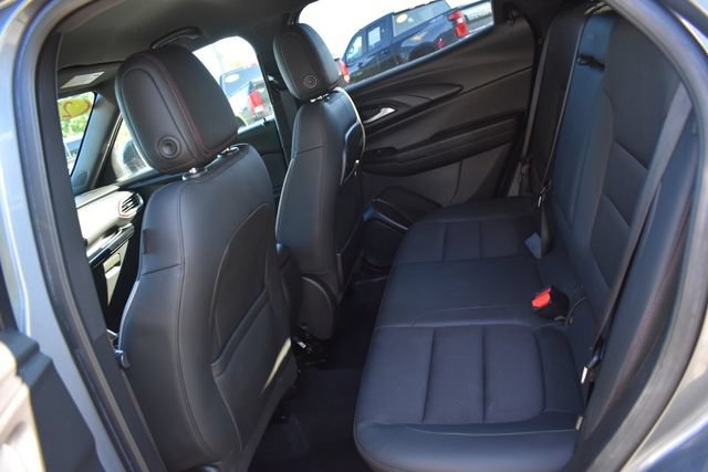 Certified 2022 Chevrolet TrailBlazer RS w/ Technology Package AWD/4WD image 19