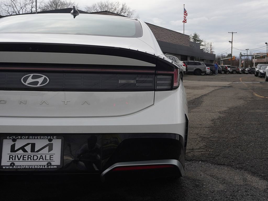 Used 2024 Hyundai Sonata SEL FWD image 15