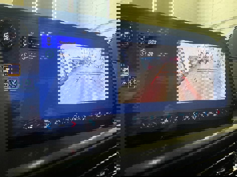 New 2026 Chevrolet Traverse LT w/ Midnight/Sport Edition image 5