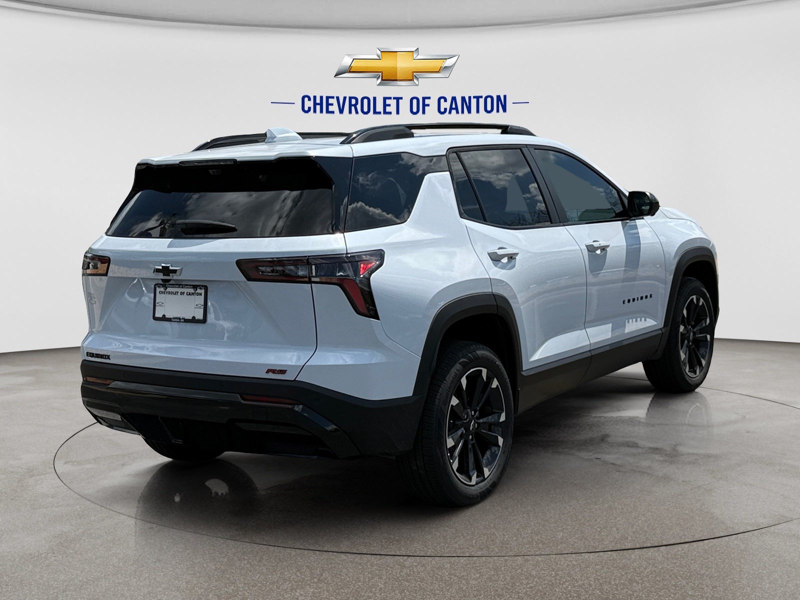 New 2027 Chevrolet Equinox RS w/ Safety and Technology Package FWD image 5