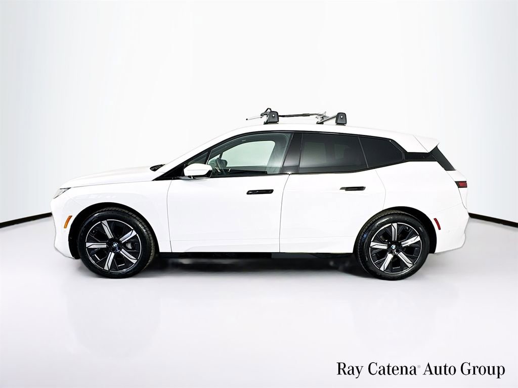 Used 2026 BMW iX xDrive45 image 4