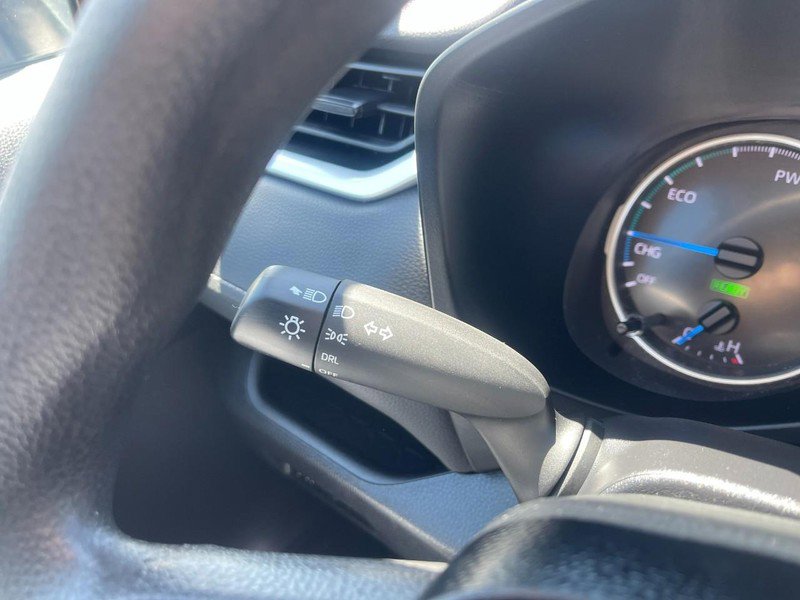 Used 2021 Toyota RAV4 LE w/ Carpet Mat Package (TMS) image 29