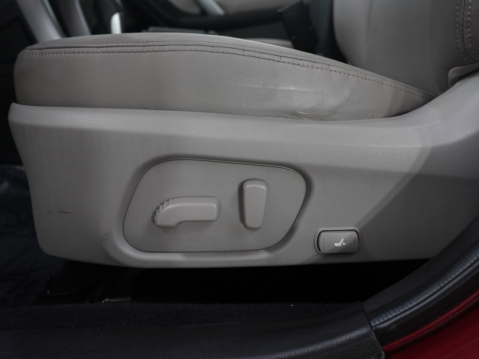 Used 2015 Subaru Forester 2.5i Limited image 21