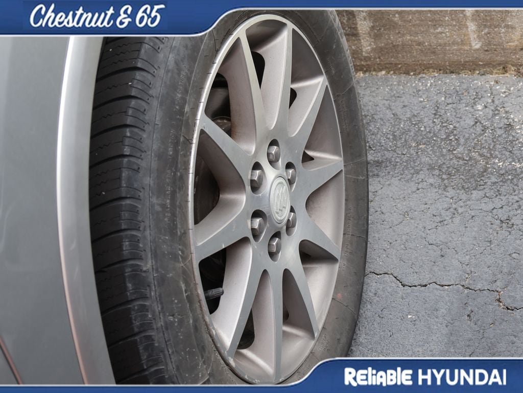 Used 2015 Buick Enclave Leather FWD image 24