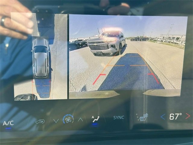 New 2026 Chevrolet Traverse LT image 14