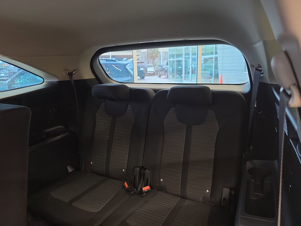 Used 2026 Kia Sorento LX image 35