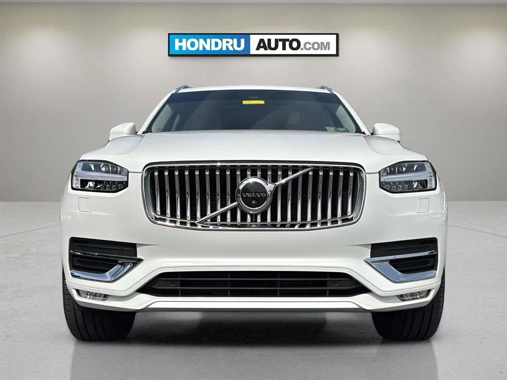 Used 2023 Volvo XC90 B6 Plus image 7