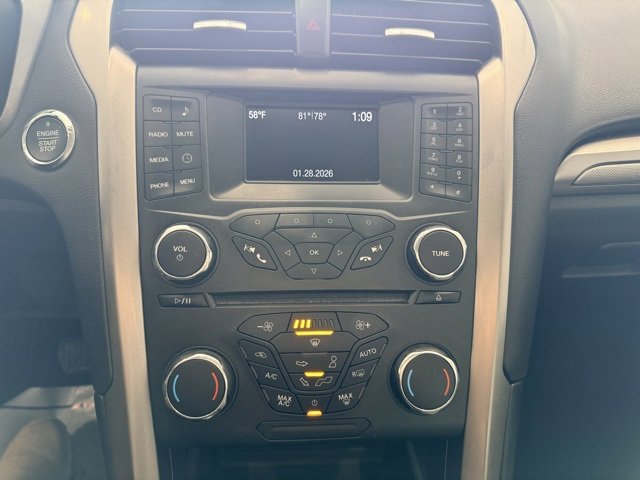 Used 2018 Ford Fusion S image 26