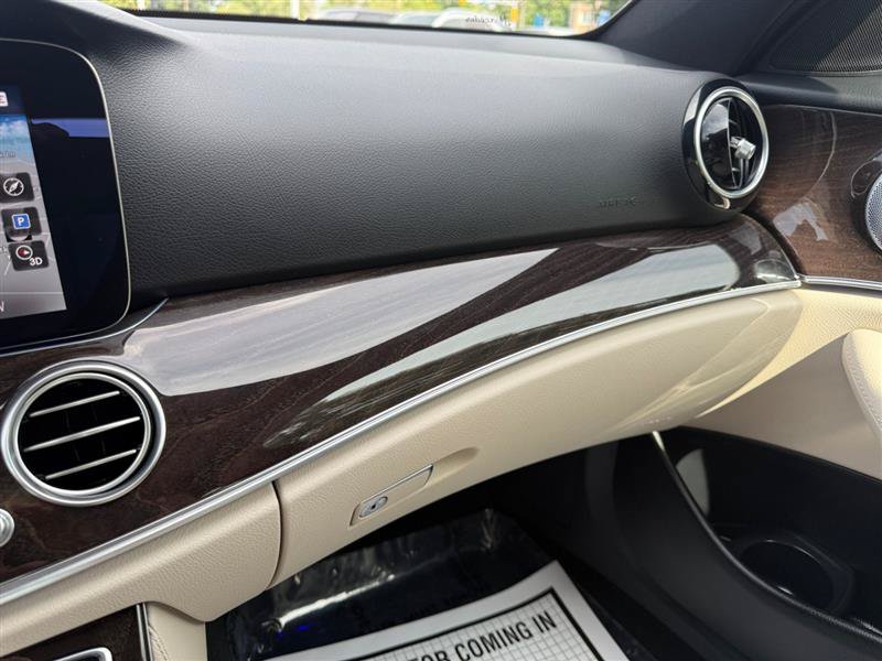 Used 2021 Mercedes-Benz E 350 Sedan image 30