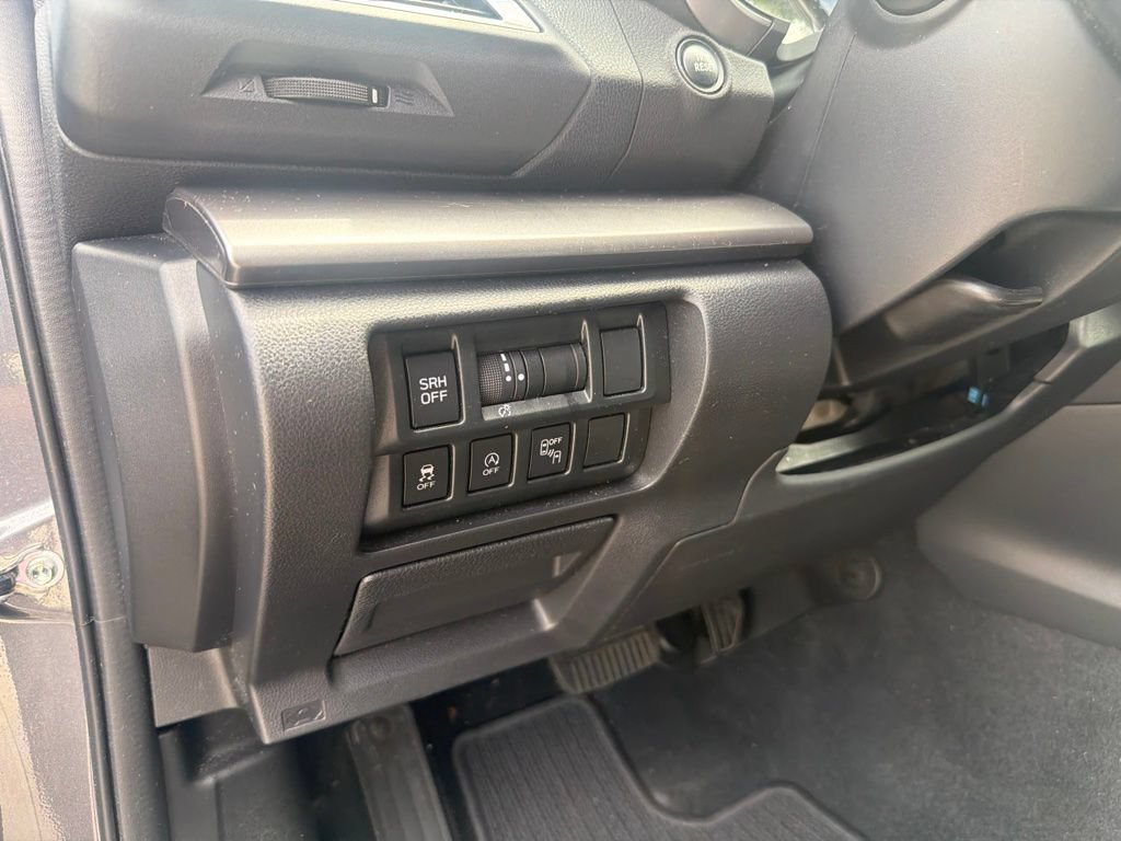 Used 2021 Subaru Crosstrek 2.5i Limited w/ Moonroof Package 1 AWD/4WD image 15