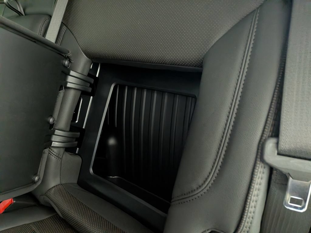 New 2026 Chevrolet Silverado 2500 High Country w/ High Country Premium Package AWD/4WD image 31