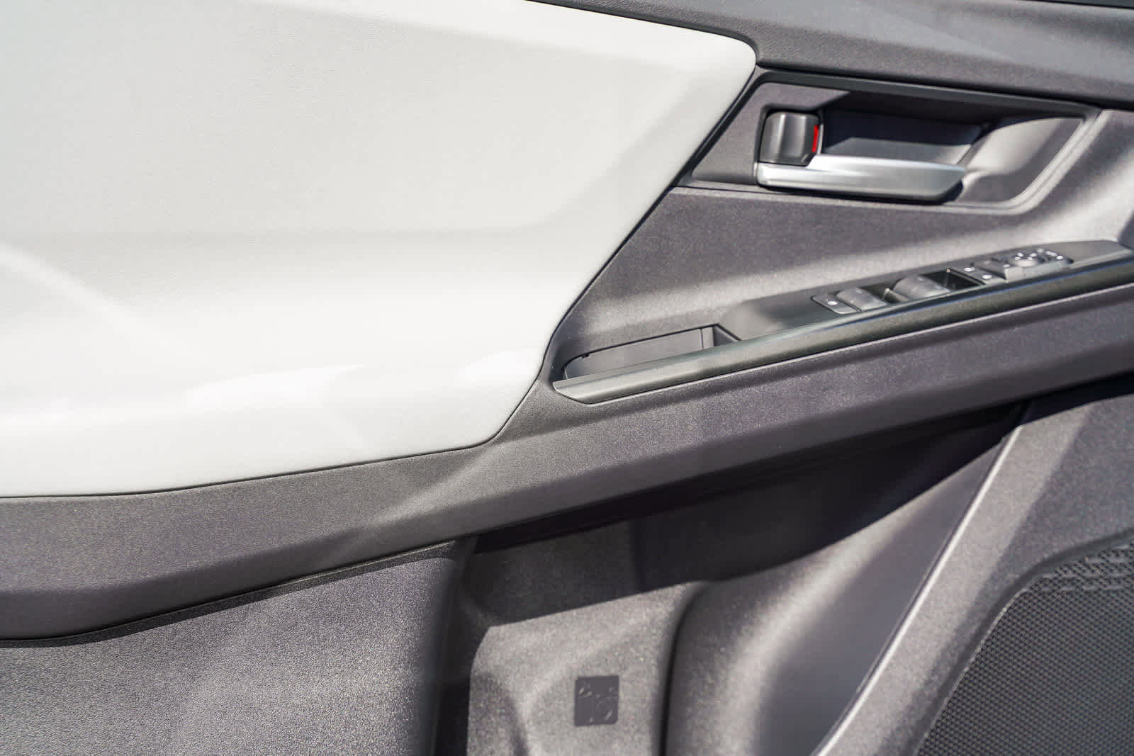 New 2026 Subaru Solterra Premium image 21