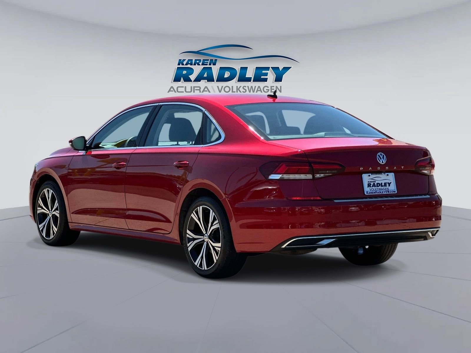 Used 2022 Volkswagen Passat 2.0T SE image 4