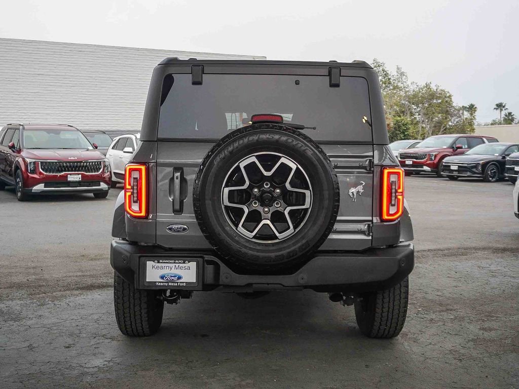 Used 2024 Ford Bronco Outer Banks image 6