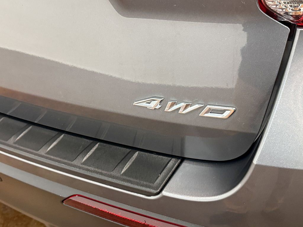 Used 2022 Ford Explorer XLT image 53