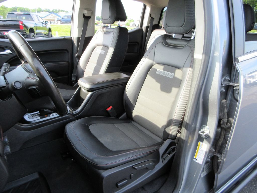Used 2019 GMC Canyon All Terrain w/ Trailering Package AWD/4WD image 19
