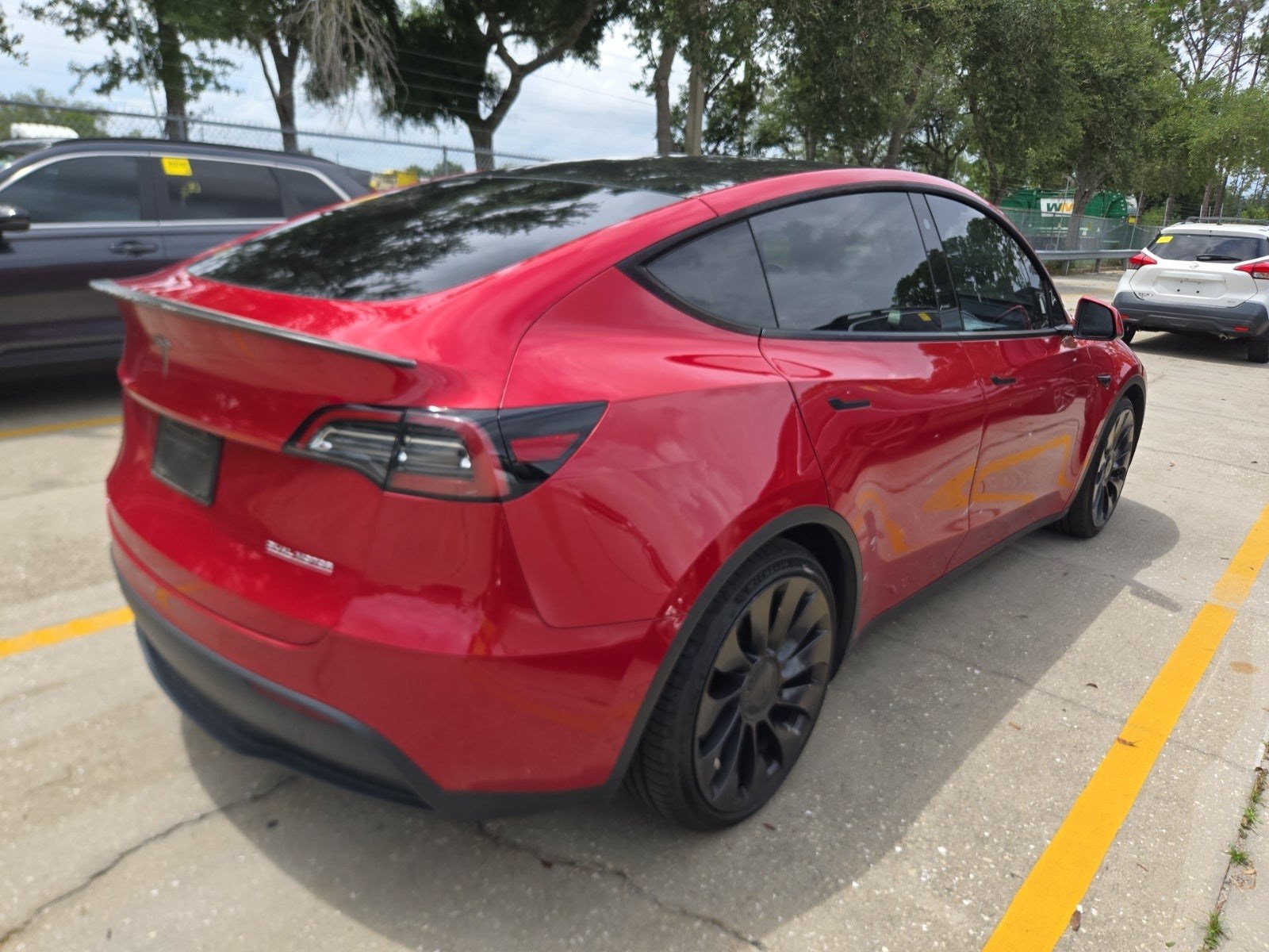 Used 2022 Tesla Model Y Performance AWD/4WD image 7