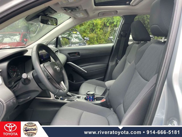 Certified 2025 Toyota Corolla Cross LE w/ Moonroof Package AWD/4WD image 15