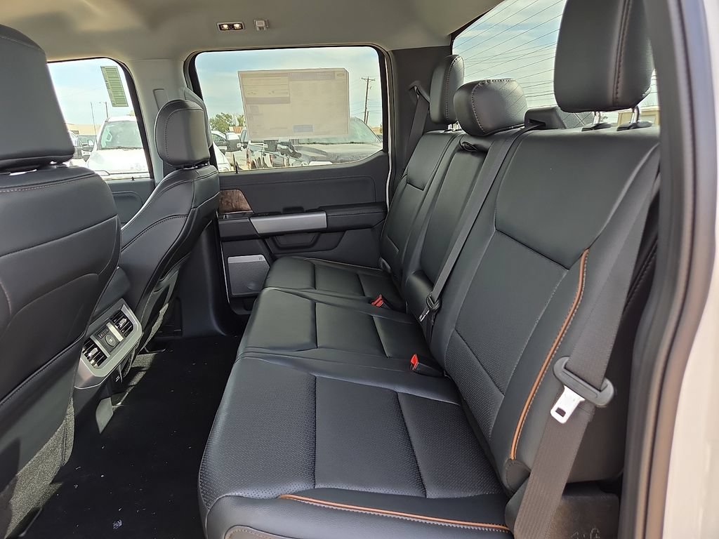 New 2026 Ford F350 Lariat w/ Black Appearance Package AWD/4WD image 16