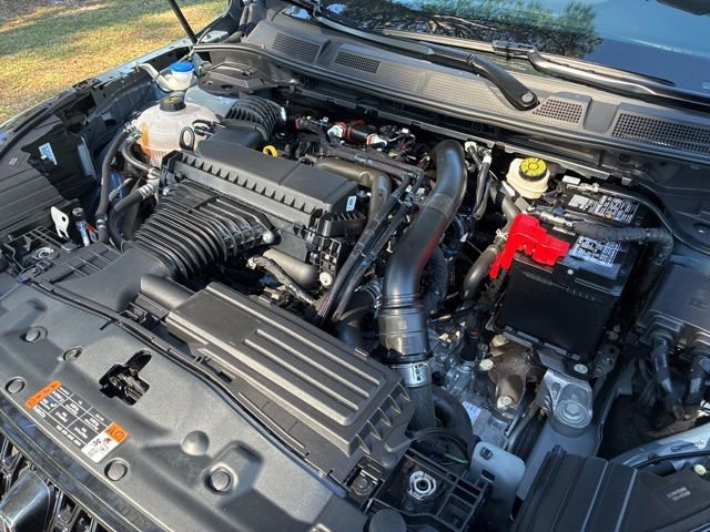 Certified 2025 Lincoln Corsair FWD w/ Equipment Group 101A image 29