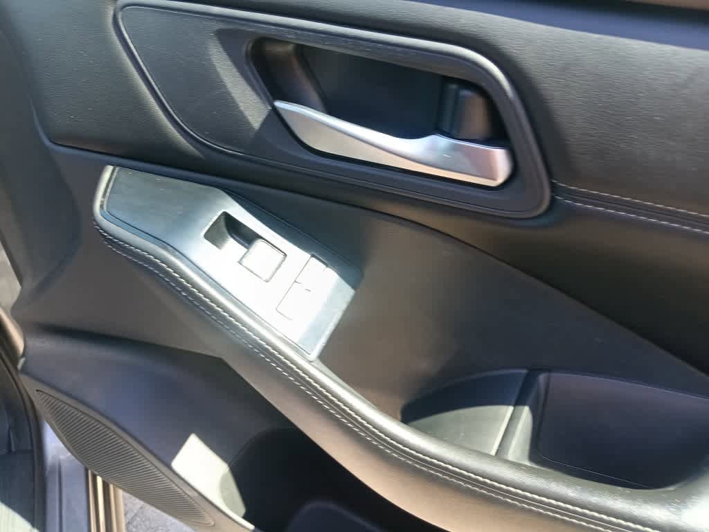 Used 2022 Nissan Rogue SV w/ SV Premium Package AWD/4WD image 28
