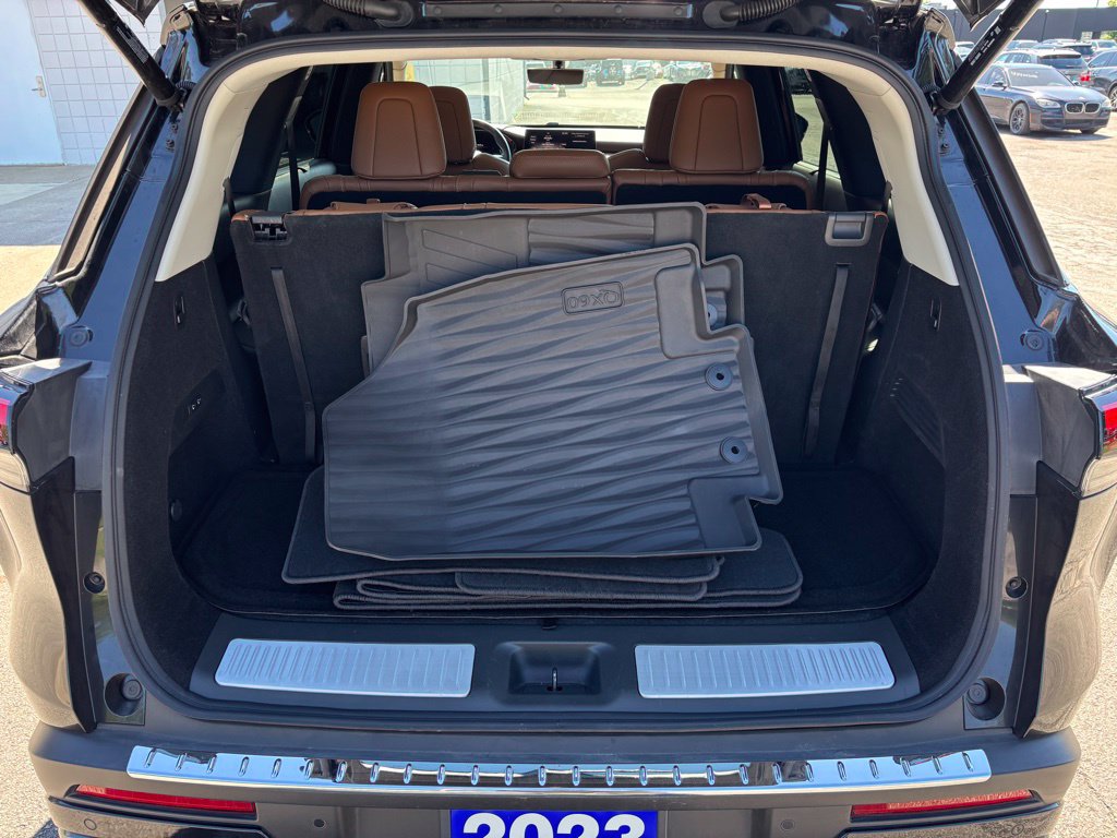 Used 2023 INFINITI QX60 Sensory w/ Vision Package AWD/4WD image 35
