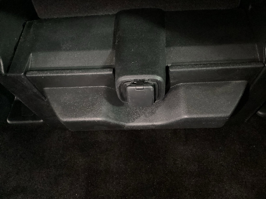 Used 2016 Ford F150 XLT image 17