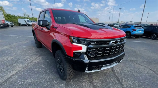 New 2026 Chevrolet Silverado 1500 ZR2 w/ Dark Appearance Package image 4
