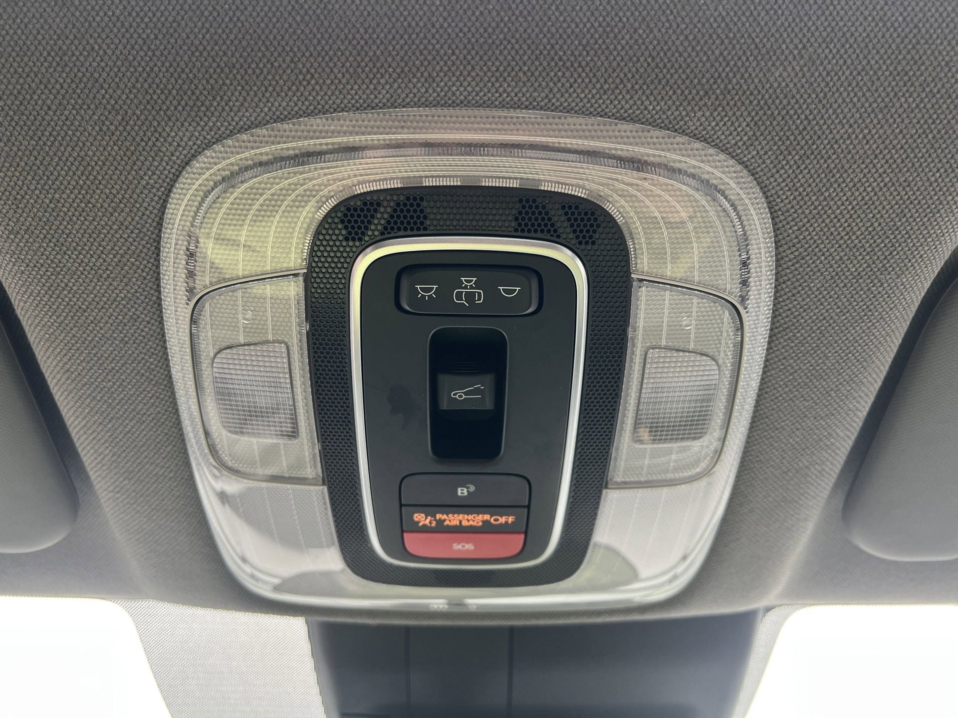 Used 2025 Hyundai Elantra SEL FWD image 14