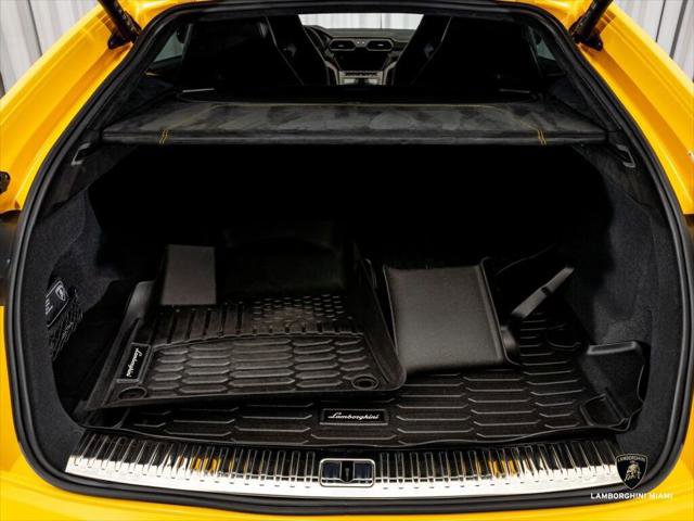 Used 2024 Lamborghini Urus Performante image 24