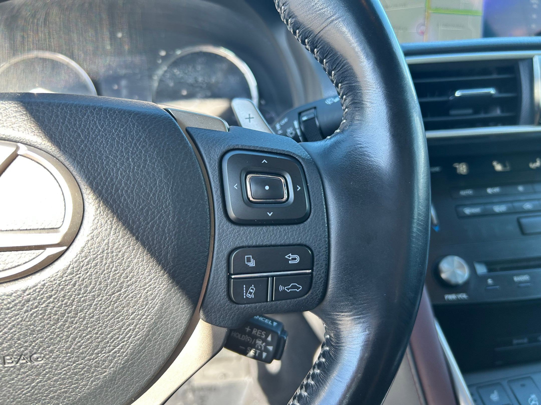 Used 2017 Lexus IS 300 AWD w/ Navigation System Package image 13