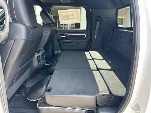 New 2027 RAM 2500 Laramie w/ Sport Appearance Package AWD/4WD image 36