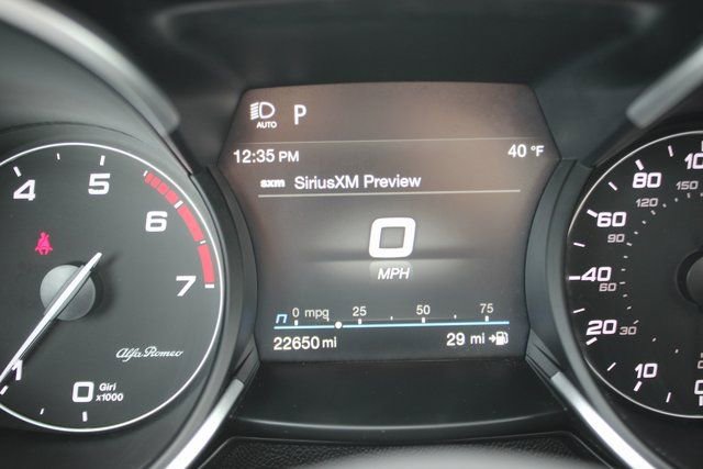 Used 2023 Alfa Romeo Stelvio Veloce image 17