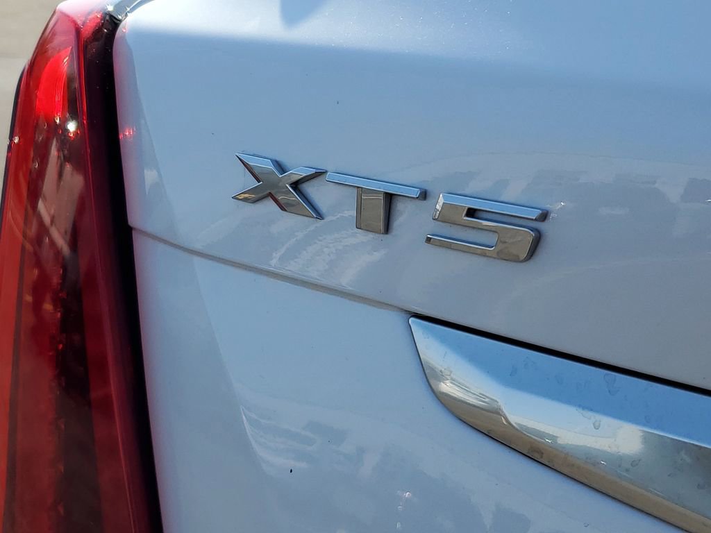 Certified 2025 Cadillac XT5 Luxury FWD image 29