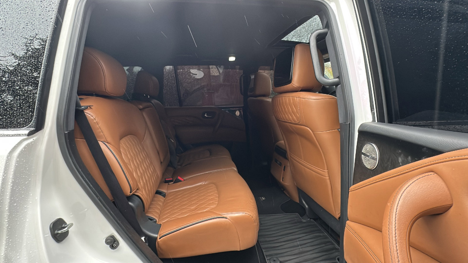 Used 2022 INFINITI QX80 Sensory image 28