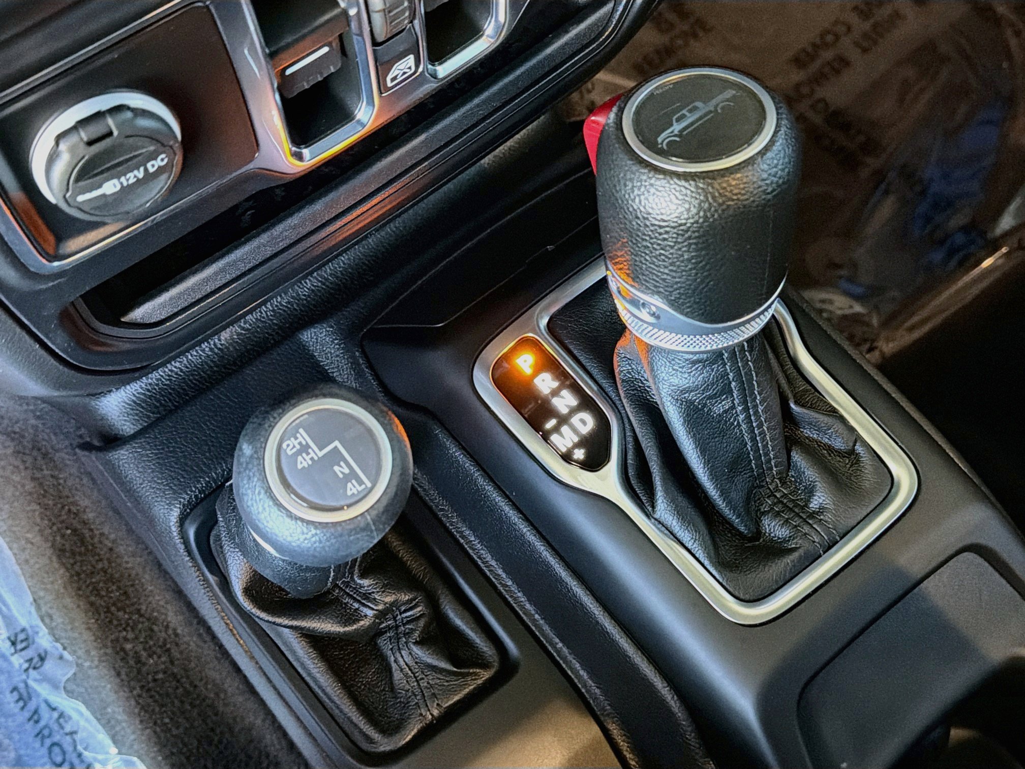 Used 2023 Jeep Gladiator Sport AWD/4WD image 24