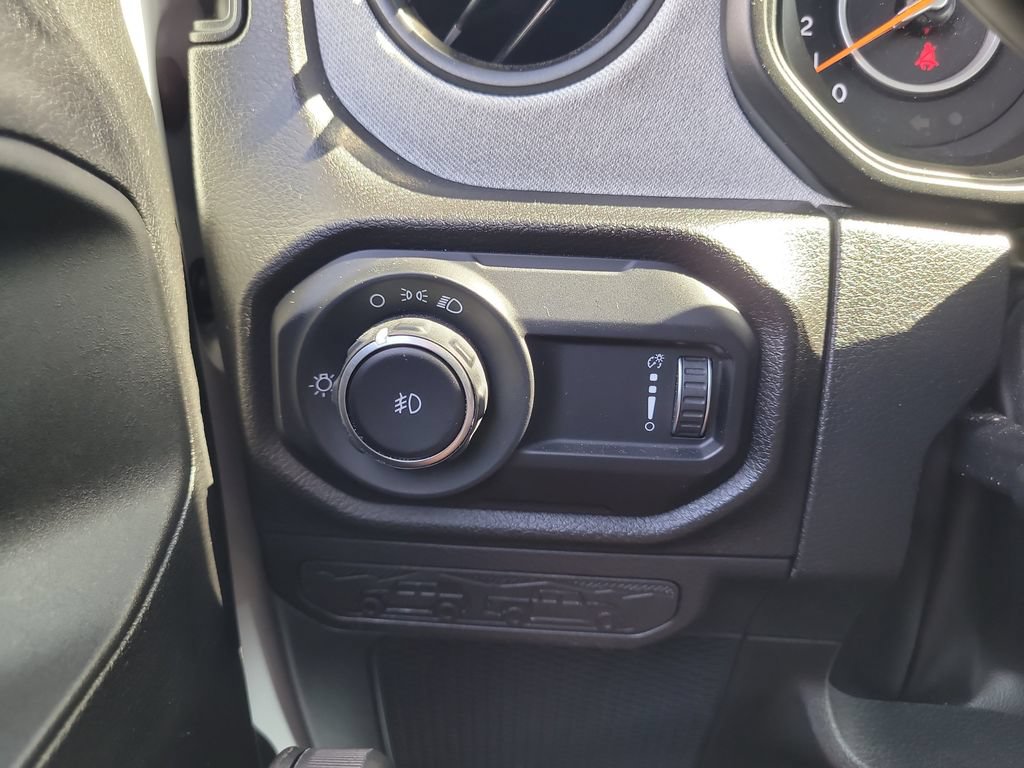Used 2024 Jeep Wrangler Sport AWD/4WD image 23