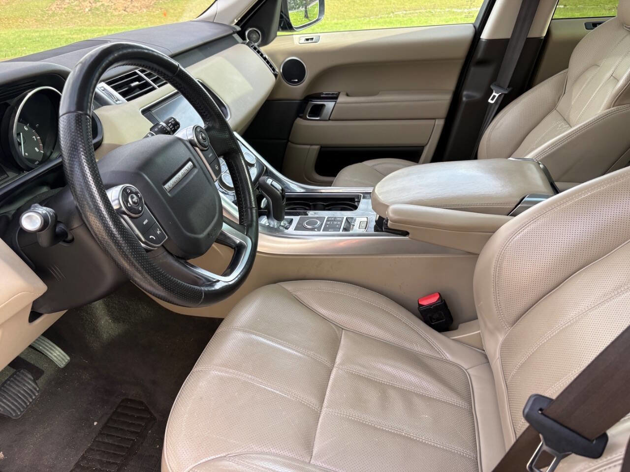 Used 2016 Land Rover Range Rover Sport HSE image 19