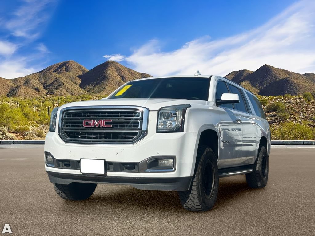 Used 2017 GMC Yukon XL SLT AWD/4WD image 2