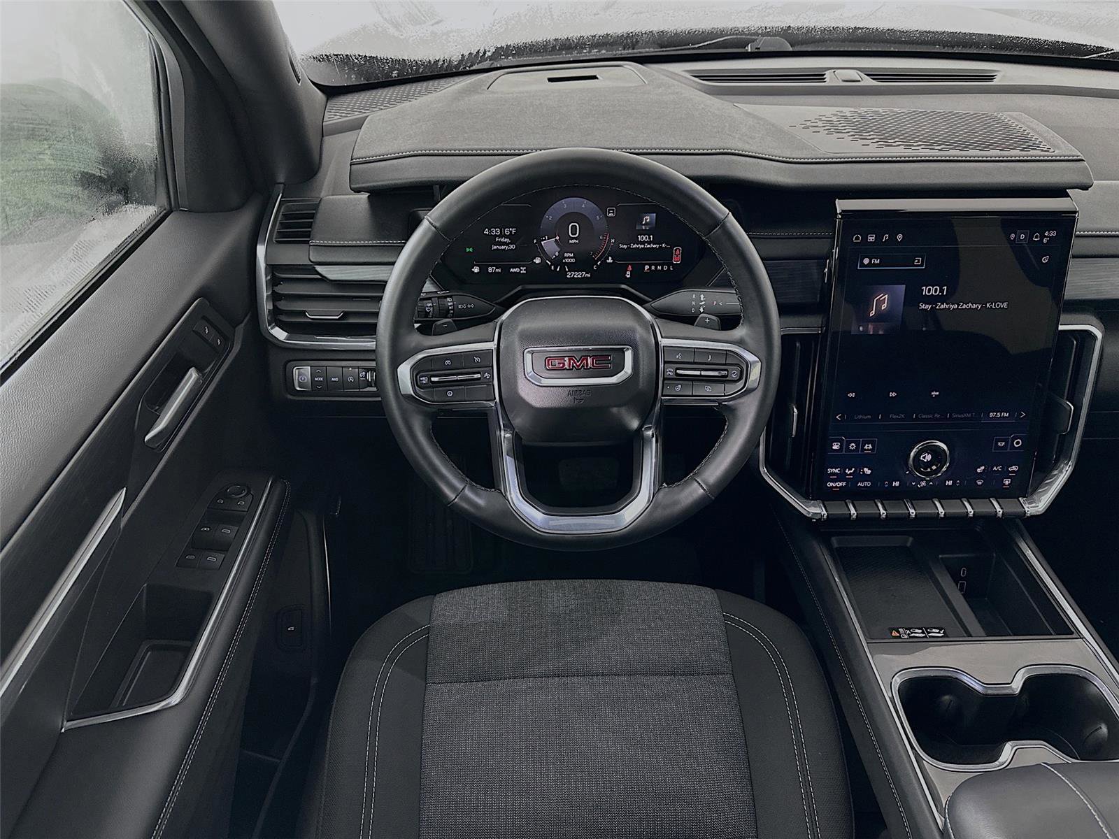 Used 2025 GMC Acadia Elevation image 23