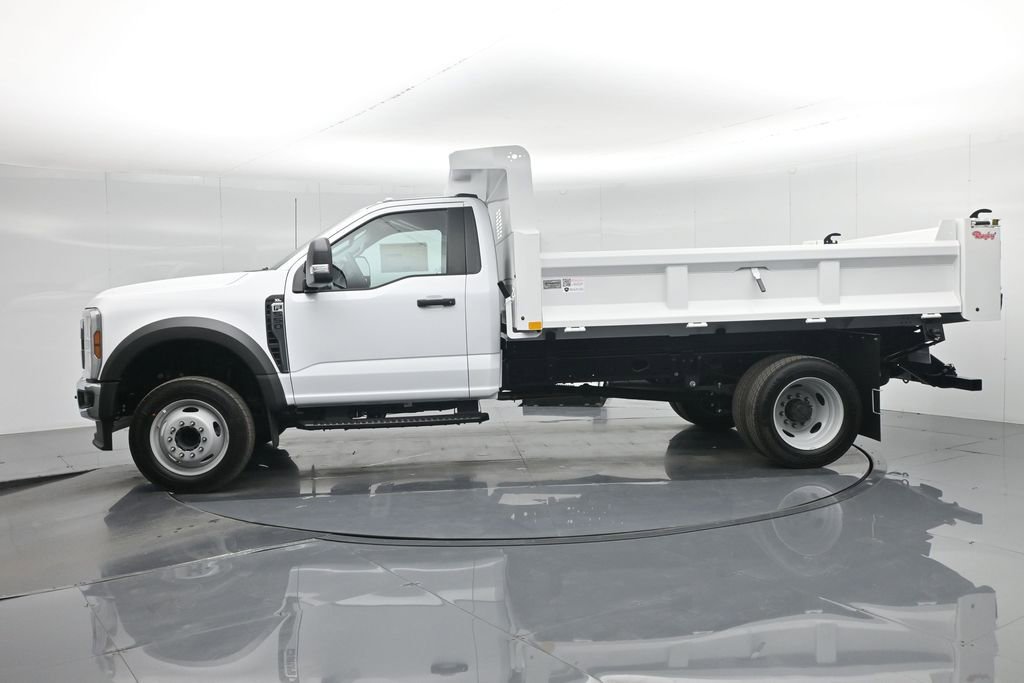New 2025 Ford F550 2WD Regular Cab Super Duty image 24
