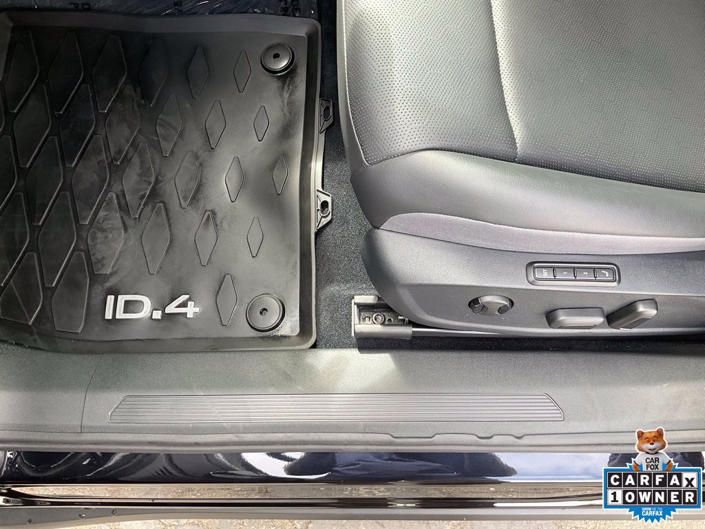 Used 2023 Volkswagen ID.4 Pro S AWD/4WD image 15